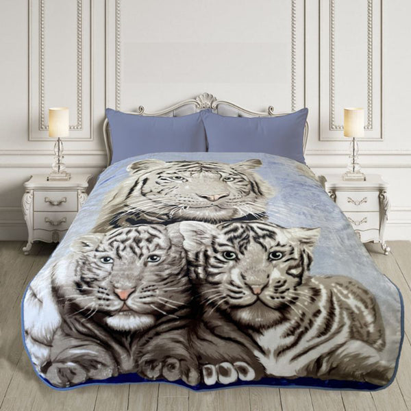 Tiger face throw 